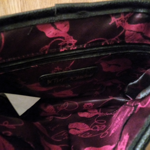 Betsey Johnson Black & Ivory Quilted Crossbody Bag - Picture 6 of 6